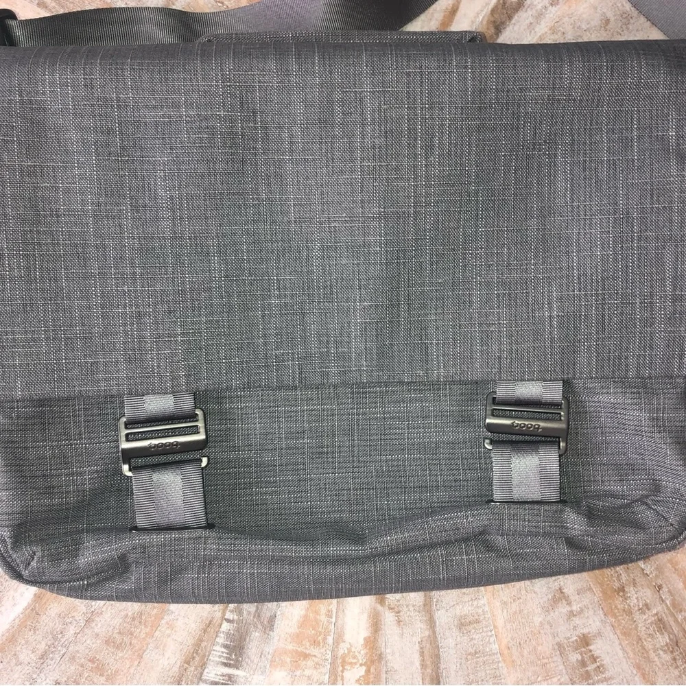 Mamba Courier Laptop Carrier Bag Grey Booq Messenger Mens Work Bag Luggage